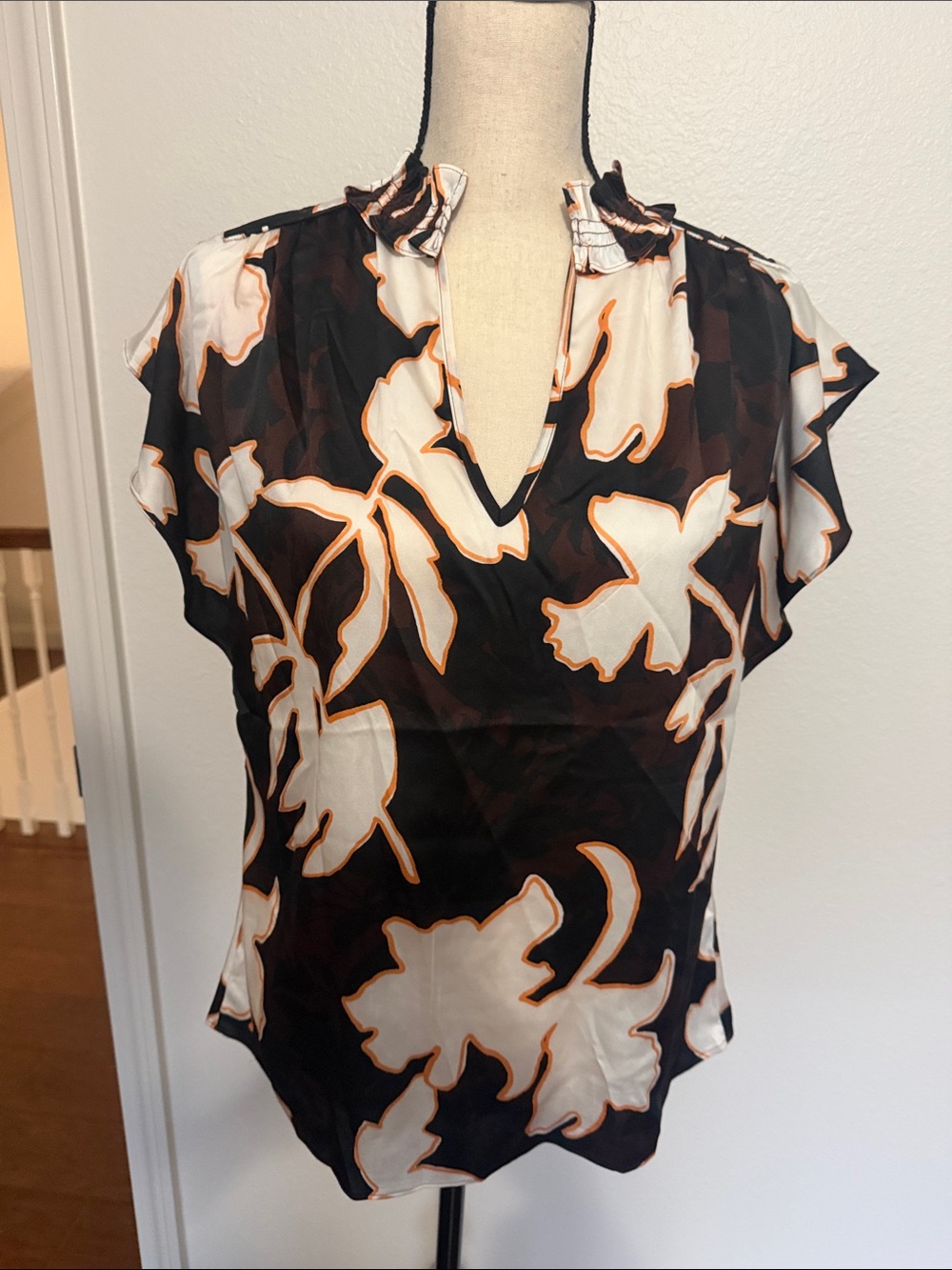 White House Black Market Black Floral V-Neck Ruffle Collar Blouse
